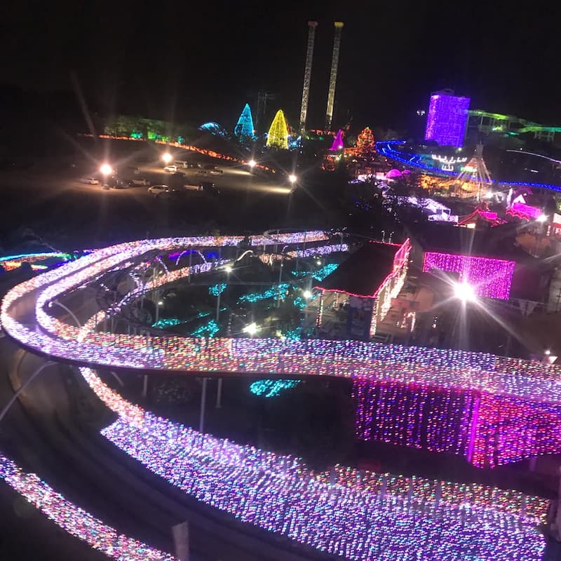 おでかけ | よみうりランド | 高品質で安いネイルサロンABCネイル 銀座店