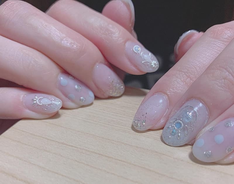 ネイルデザイン | スタッフネイル | 高品質で安いネイルサロンABCネイル 銀座店