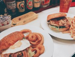 グルメ | ハンバーガー | 高品質で安いネイルサロンABCネイル　北千住店